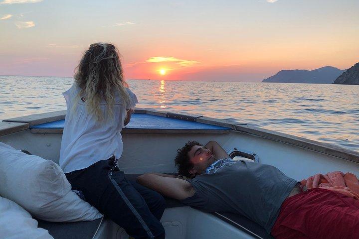 Cinque Terre Sunset Boat Tour
