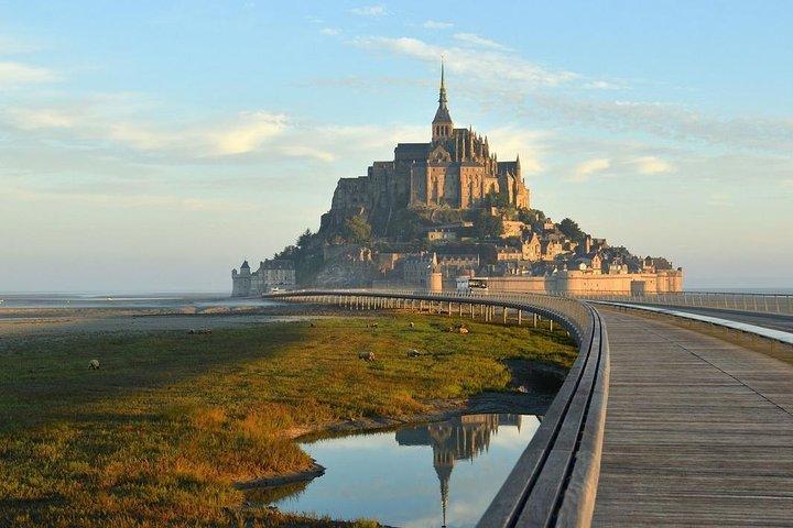 Day Trip with a local driver Mont Saint-Michel & Cancale from Saint-Malo - 7 h
