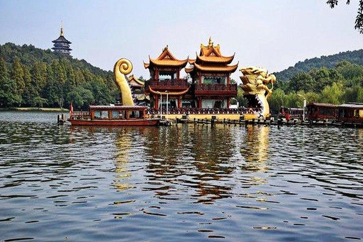Hangzhou Private Flexible Day Tour with West Lake Boat Cruise