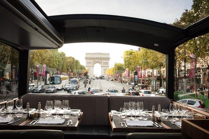 PARIS : Gourmet lunch by Luxury Bus in The Capital of Love