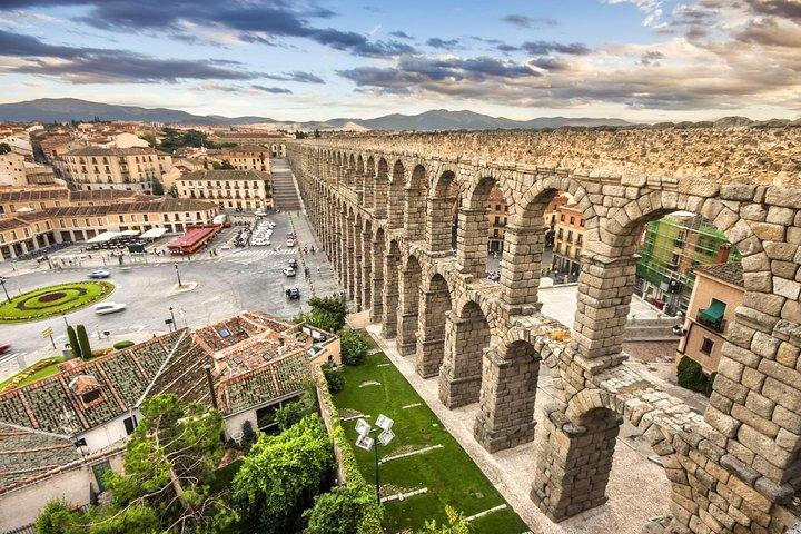 Avila & Segovia Tour with Tickets to Monuments from Madrid 