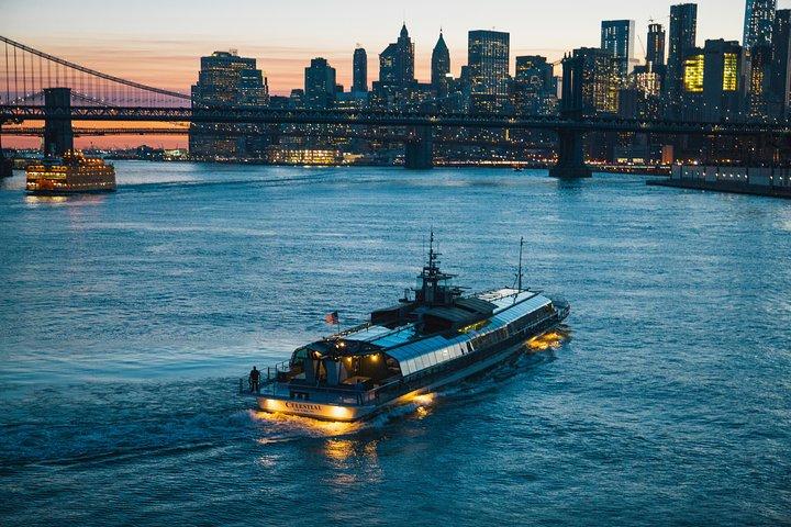 Bateaux New York Dinner Cruise