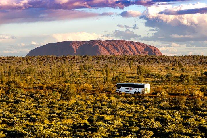 Coach Transfer from Kings Canyon Resort to Ayers Rock (Uluru)