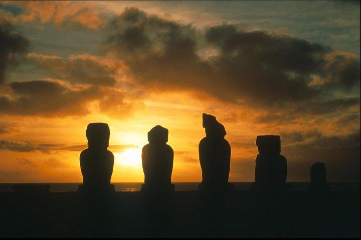 Super Saver: the best of Easter Island 