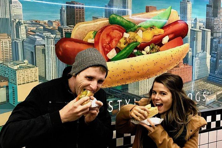 Chicago Favorites Ultimate Food and Walking Tour 