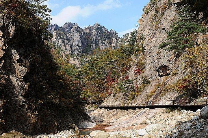 Mt Seoraksan National Park Tour - Inner and outer Sections