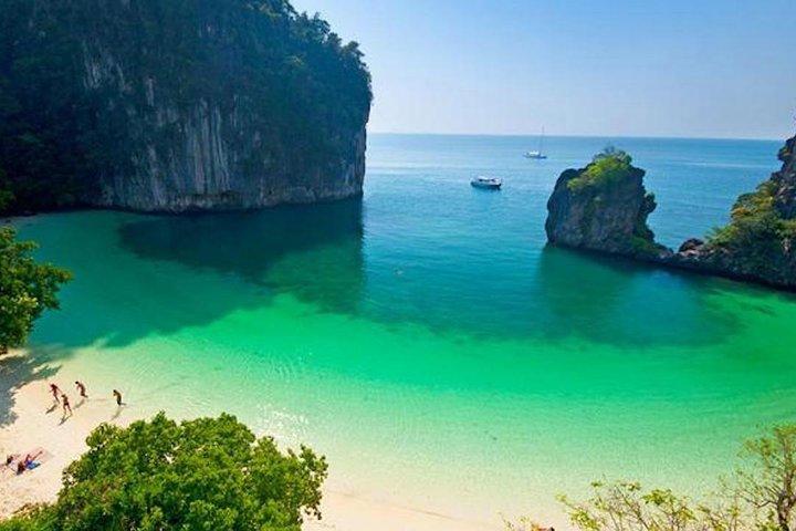 Island Hopping from Hong to James Bond Islands from Krabi with Speedboat