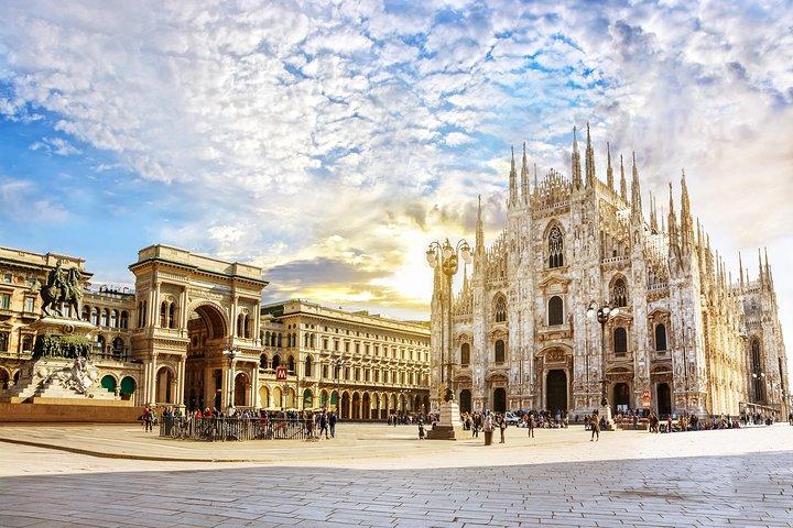  Milan: Skip-the-Line Duomo Cathedral Tour 