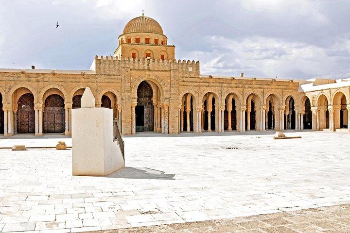 Private Day Tour , Kairouan & Amphitheatre of el Jem From Tunis /Hammamet/Sousse