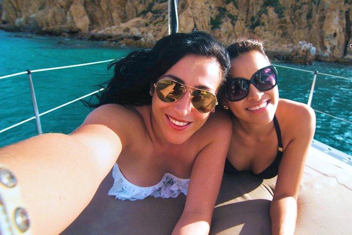 Land’s End Luxury Sail & Snorkel Cruise