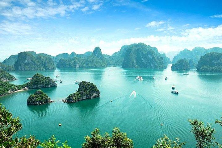 Halong Bay Full Day With Cave, Kayaking And Swimming - Highway Transfer