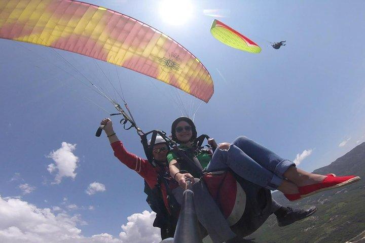 Tandem paragliding in Budva