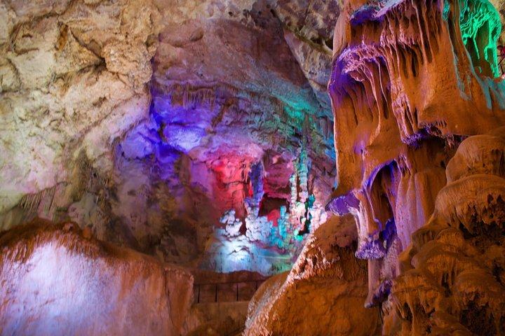 Spectacular Cave Guided Tour from Alicante