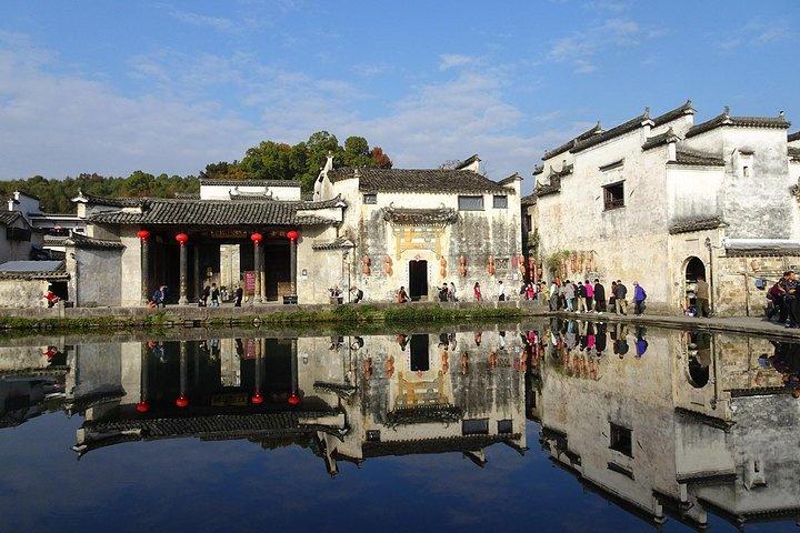 Private Huangshan 4-Day Tour to Visit Yellow Mountain and Hongcun Village