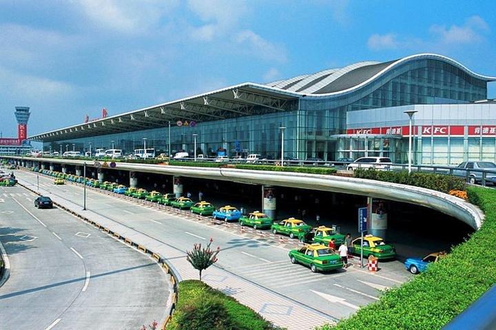 Chengdu Shuangliu International Airport Transfer to Downtown Hotel