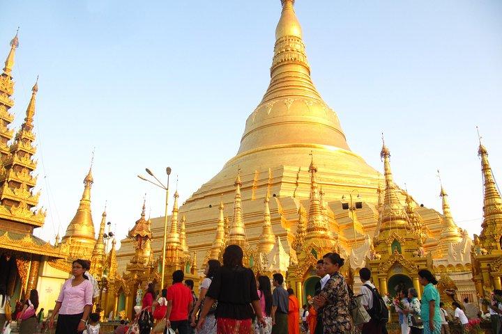 : Memorable Moment in The Heart of Yangon (08:00 AM - 06:00 PM)Full Day Tour