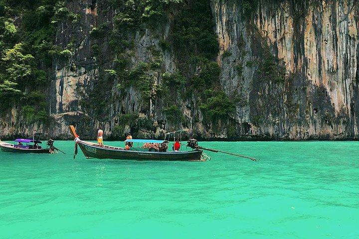 Snorkeling Phi Phi Islands Tour From Phi Phi by Longtail Boat