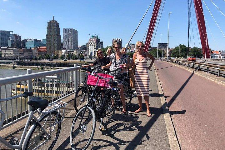 Highlights Rotterdam PRIVE bicycle tour