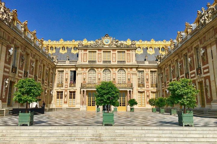 Versailles Palace & Gardens Audio Tour - Private Transportation