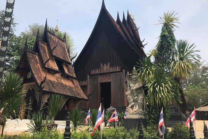 Chiang Mai-Chiang Rai:White+Black+Blue Temple+Golden Triangle+Boat Trip
