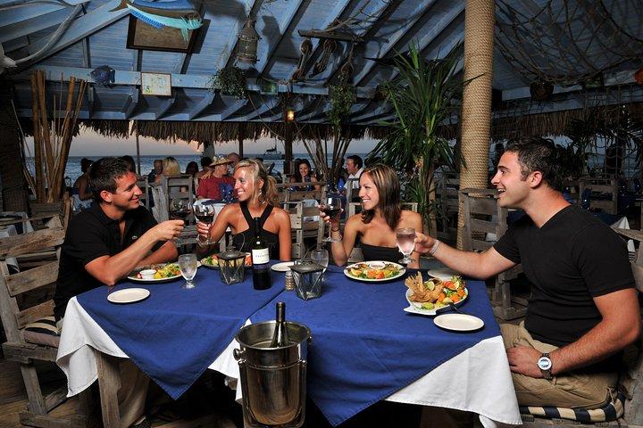 Aruba Sunset Cruise: Dine by the Seaside