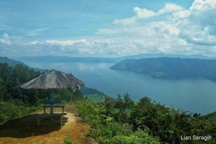 Medan-Lake Toba-Berastagi Tour 5D 4N