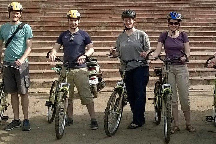Agra Tour by Cycle + Food Tasting Tour - All Inclusive