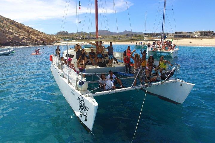 Private Catamaran Snorkeling Cruise in Los Cabos