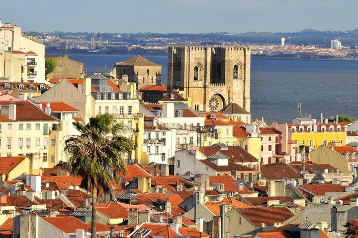 Lisbon Full Day Private Tour from the West
