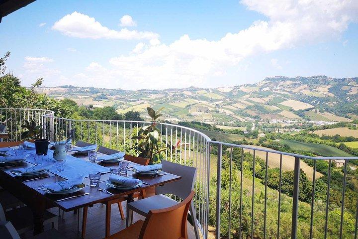 Wine tasting & lunch close to Ascoli 