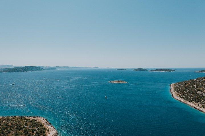 Šibenik Riviera boat tour: Zlarin + Prvić + Tijat