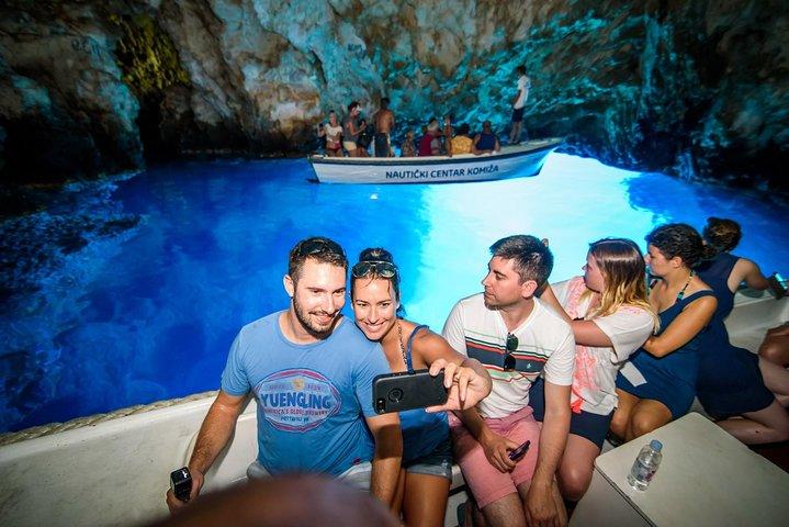 Split or Trogir: Blue Cave, Vis, and Hvar Speedboat Day Tour