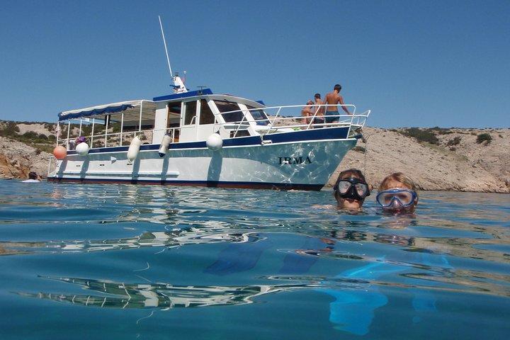 Snorkeling trip for groups up to 40 persons.