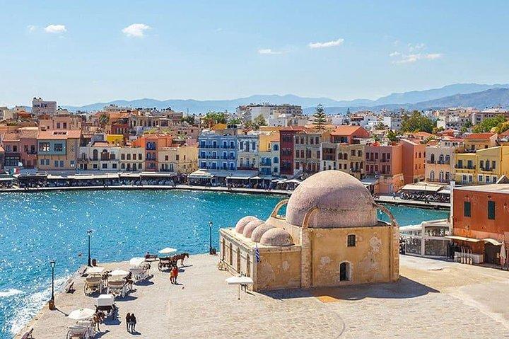 Chania Old Town Private Tour with pick up (price per group of 6)