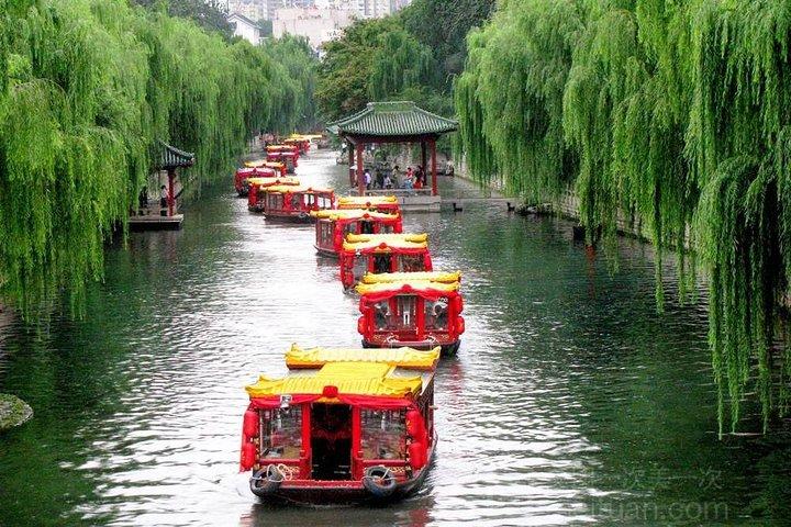 Private Jinan City Day Tour with Boat Cruise, Tea Break and Lunch