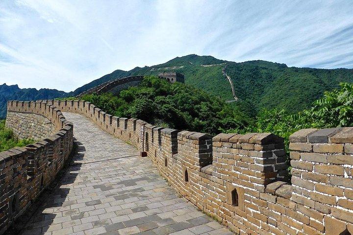Datong Private Day Trip to Mutianyu Great Wall with Cable Car or Toboggan Ride