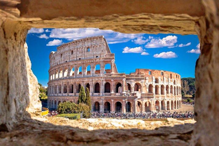 Colosseum, Roman Forum and Palatine Hills Skip the Line Ticket 