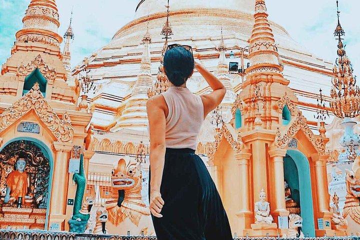 Yangon Private Instagram Photo Tour with Personal Photographer