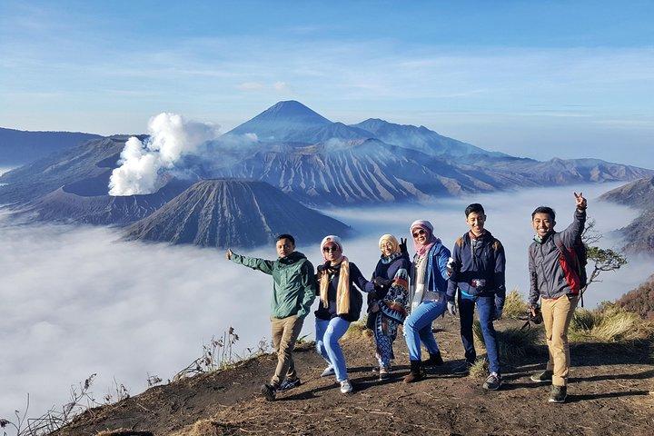 1 Day - Amazing Bromo Sunrise tour with 7 spots // 00.30 -13.00