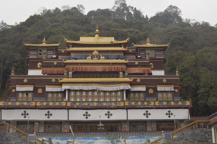 Sikkim Darjeeling - North East India 7 Nights 8 Days Tour