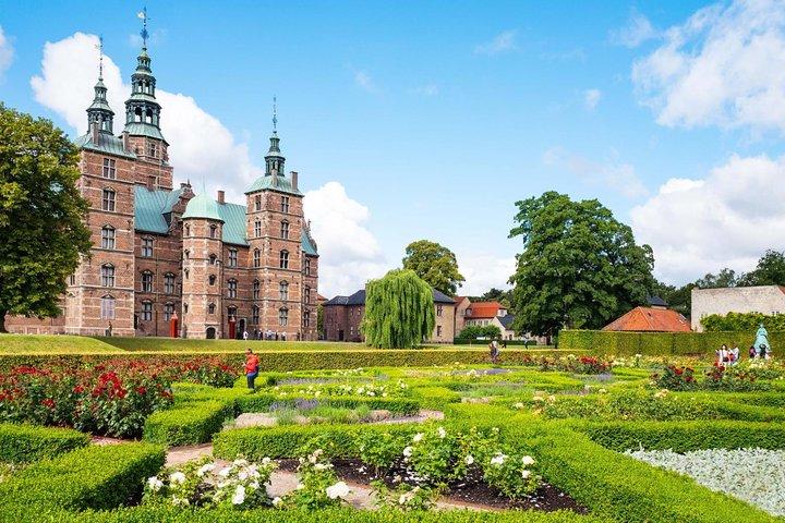 Private Copenhagen City Tour with Rosenborg Castle