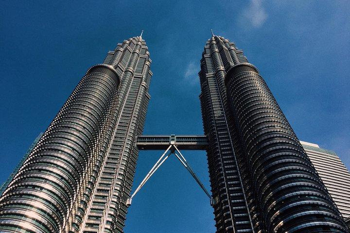 ~17-19Hrs Kuala Lumpur Escorted Tour from Singapore w' Tour Guide