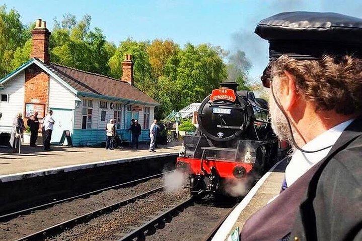 Moors, Whitby & The Yorkshire Steam Railway Day Trip from York