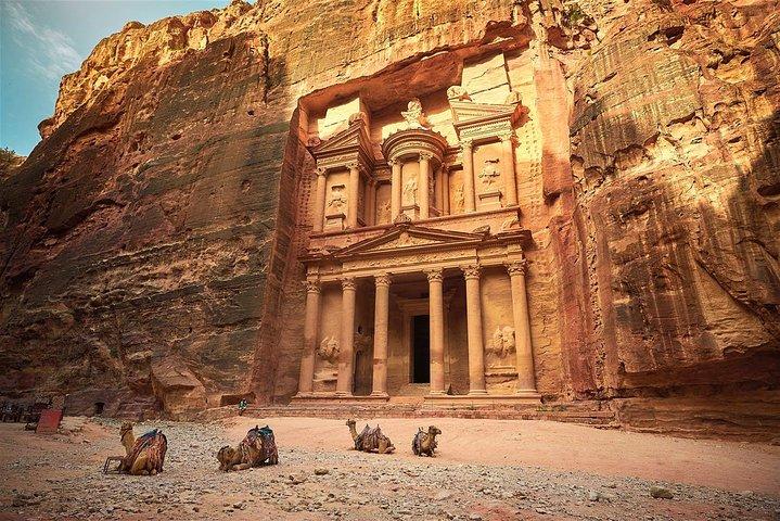 Petra and Wadi Rum Tour from Amman in 03 days 