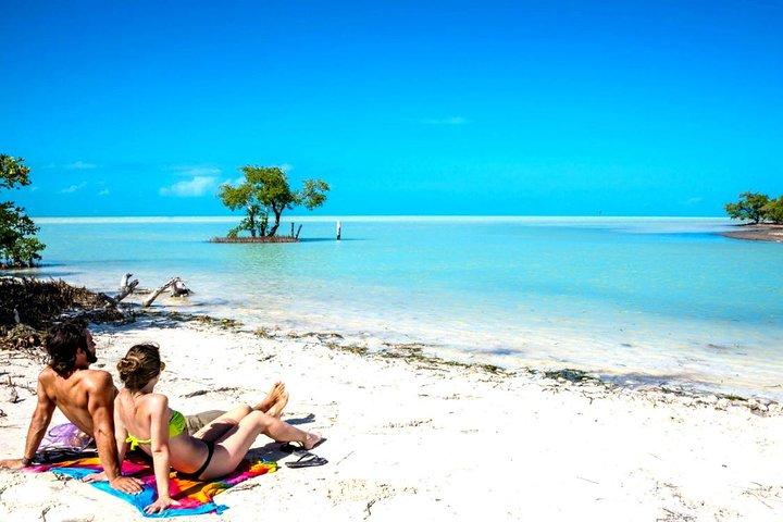 Discover Holbox by 4x4 car