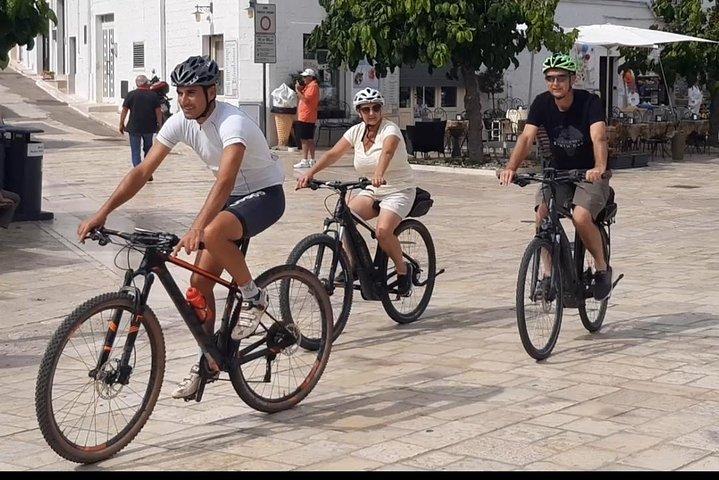Excursion With Electric Bike Trulli Valle d'Itria