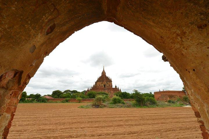 Full day Adventure Trip in Bagan with Tuk Tuk 