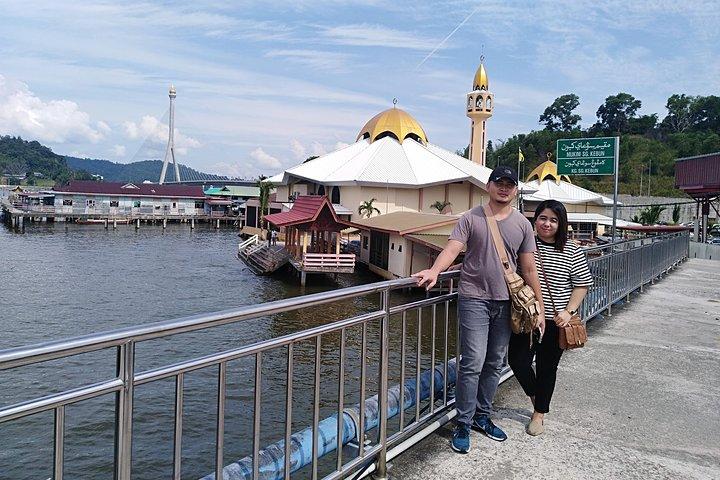 Bandar Seri & Water Village Tour (full day)