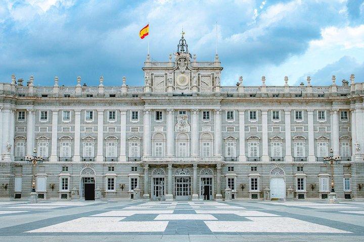 Private Visit to the Royal Palace of Madrid and the Prado Museum