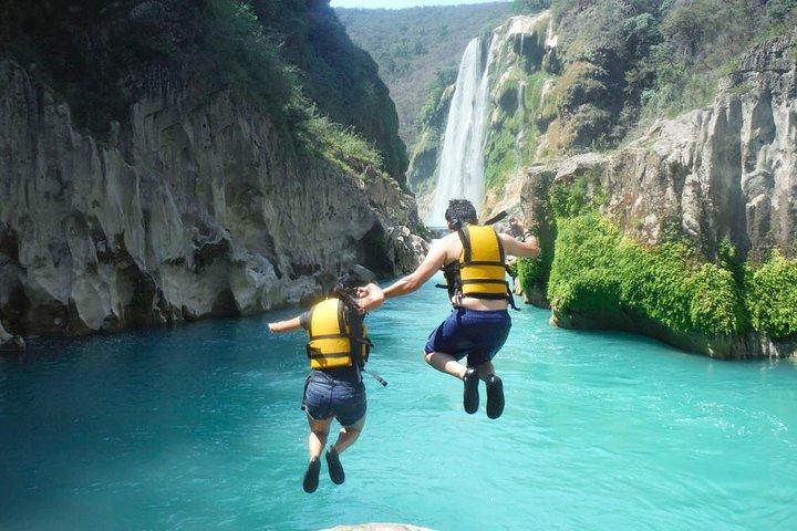 Tamul Waterfall Tour (Canoe ride)